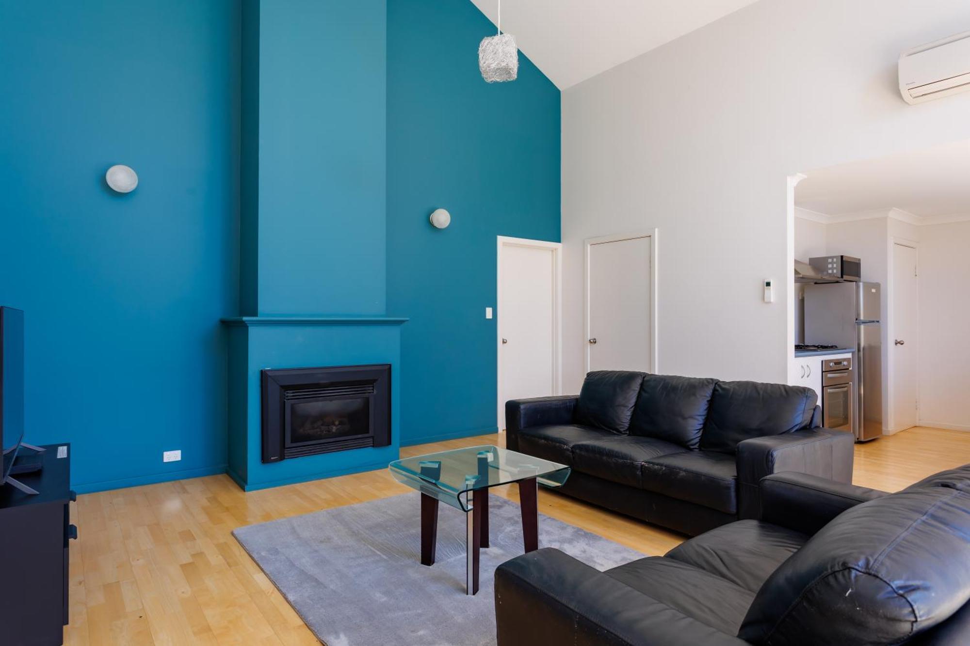 Cosy Corner By The Bnb Collection ألباني المظهر الخارجي الصورة
